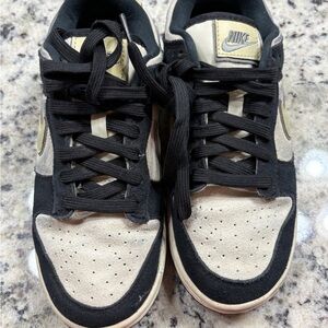 Nike Black and Tan Athletic Shoes
